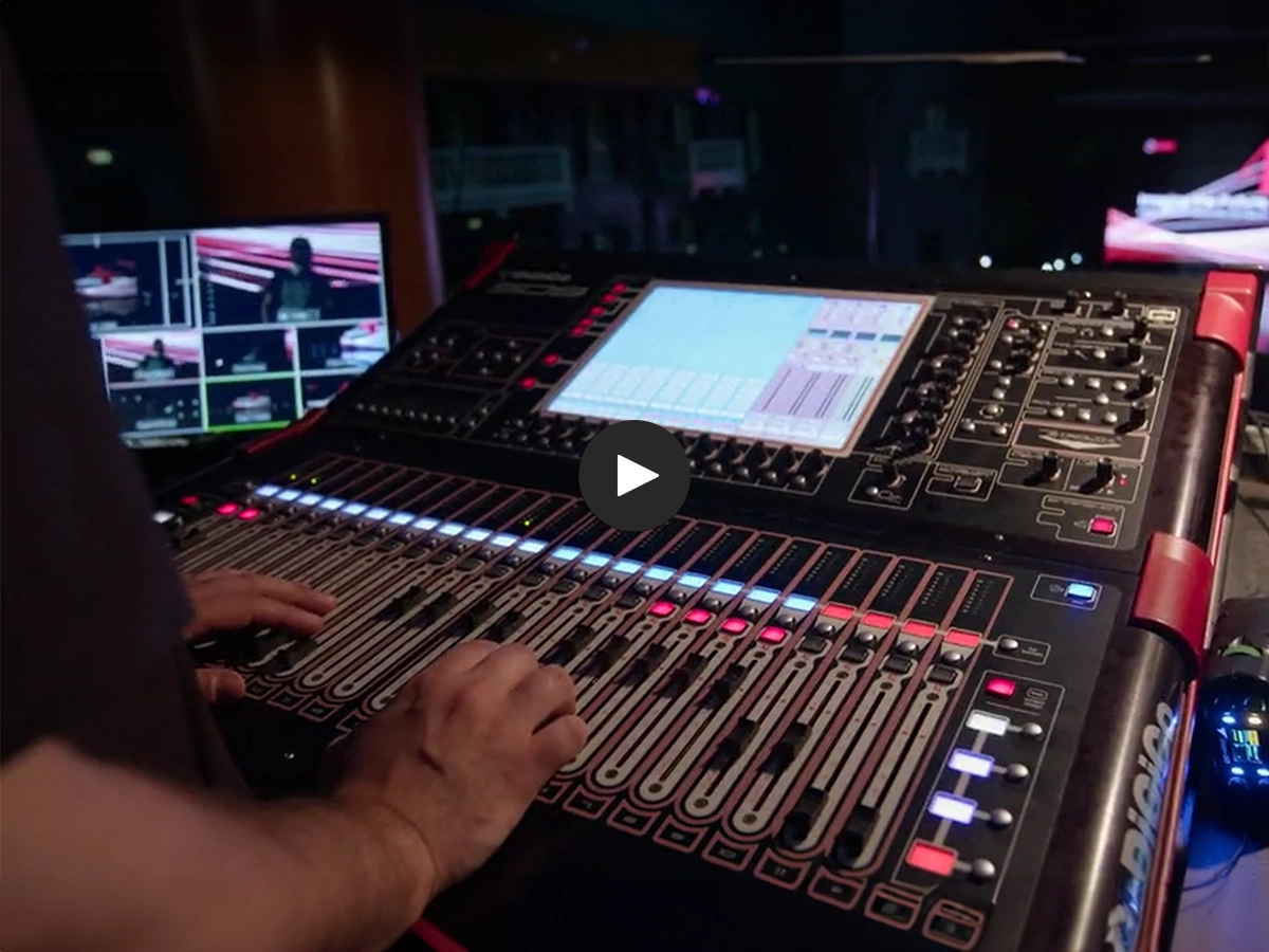 Esaote, Backstage at the 40th Anniversary Event