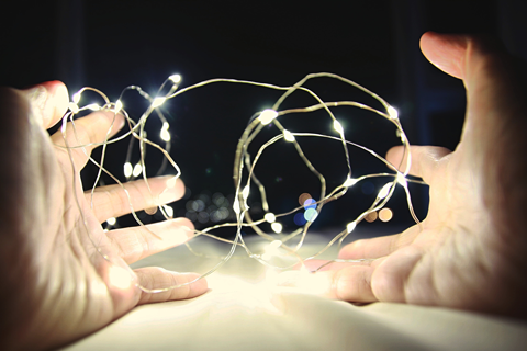 People and technology. Contacts to share